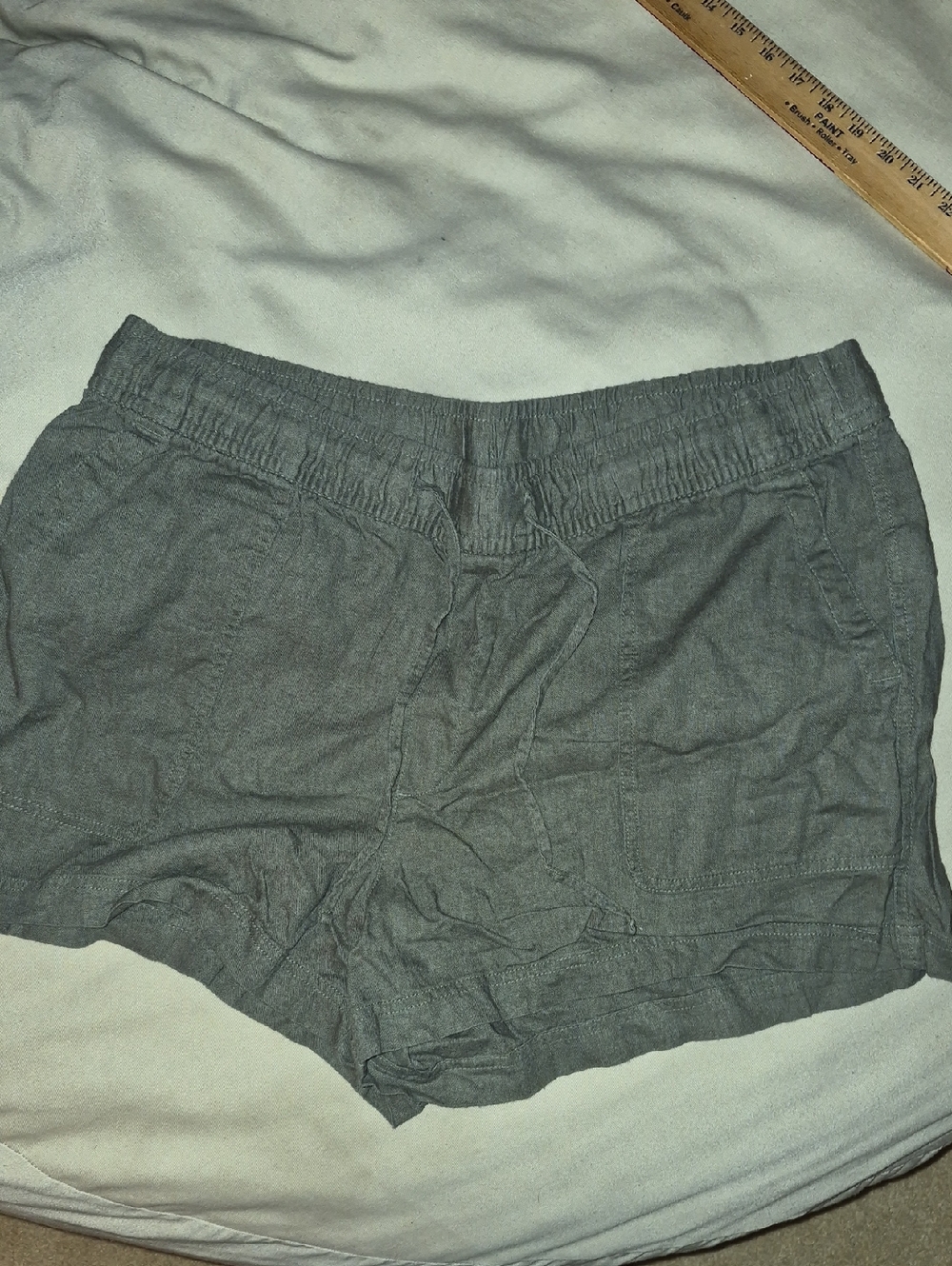 GAP Women's Grey Elastic-Waist Shorts